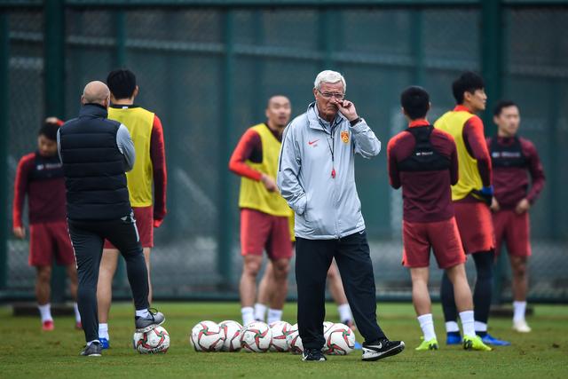 斯诺克世锦赛：中国军团4人晋级16强